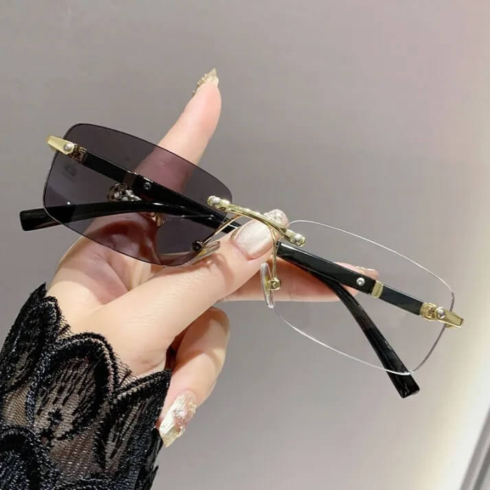 4K Vision Smart Glasses - Instant Near & Far Focus Without Switching Eyewear